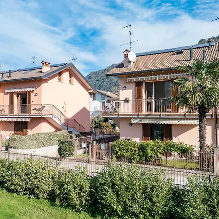 Apartment Golden 2 - Just Few Steps From The Dervio