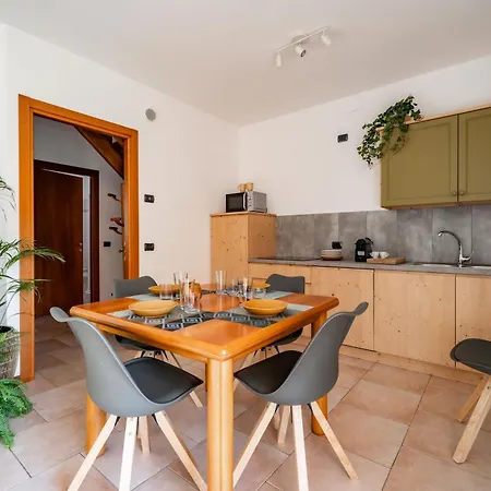 アパート Golden 2 - Just Few Steps From The